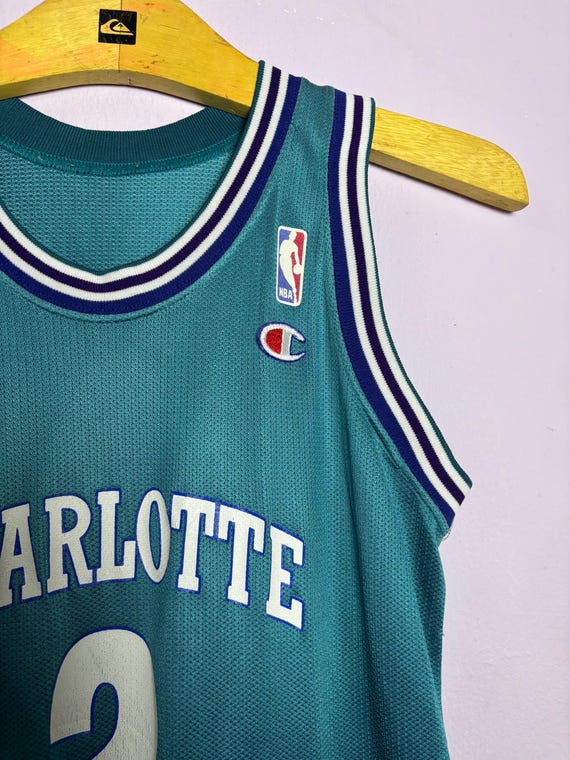 Vintage 90s Charlotte Hornets Champion #2 Johnson NBA Basketball