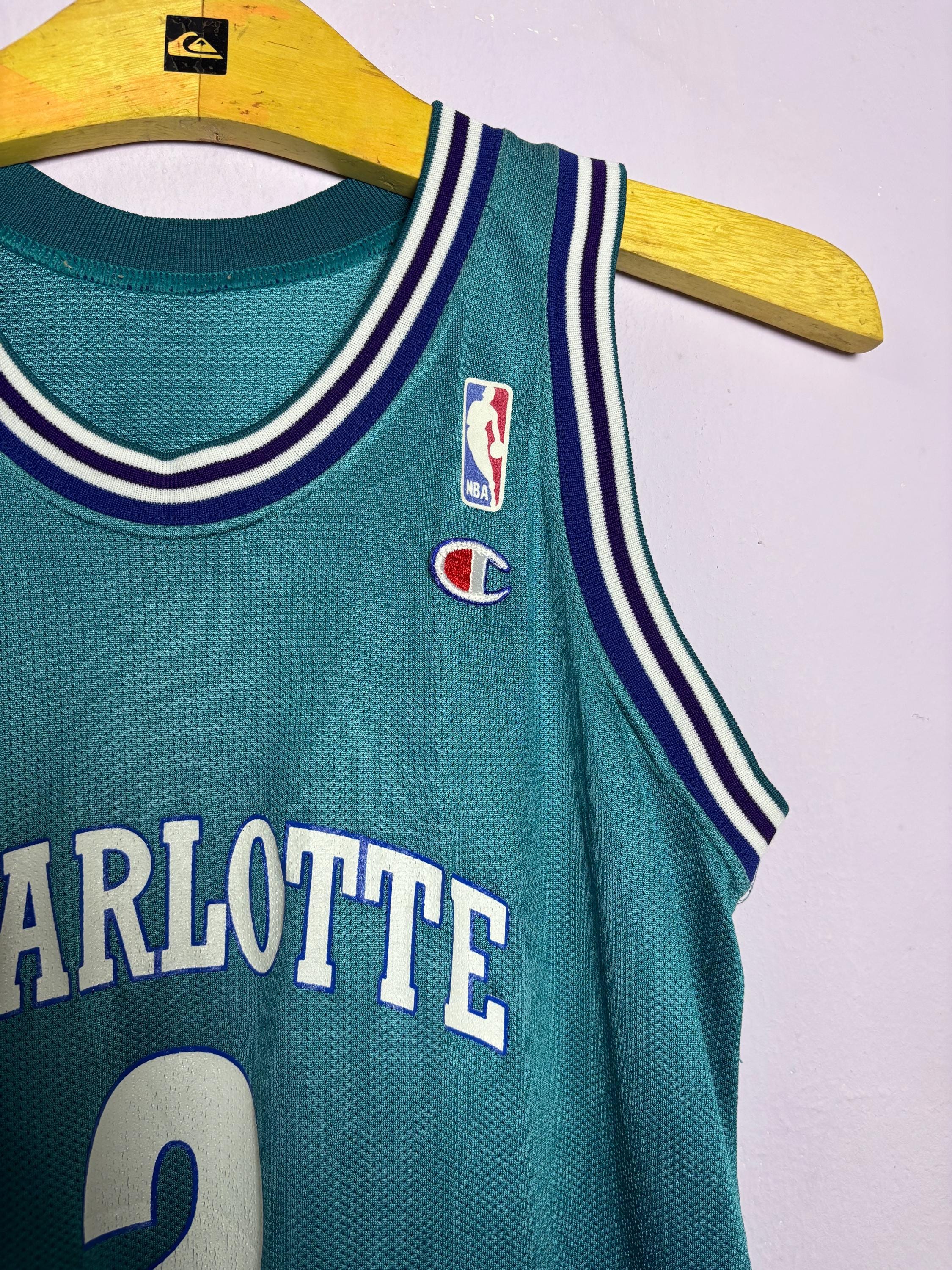 Vintage 90s Charlotte Hornets Champion #2 Johnson NBA Basketball
