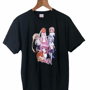 May include: Black t-shirt featuring a graphic print of five anime girls playing basketball. The text "ロクでなし！" is printed on the shirt.