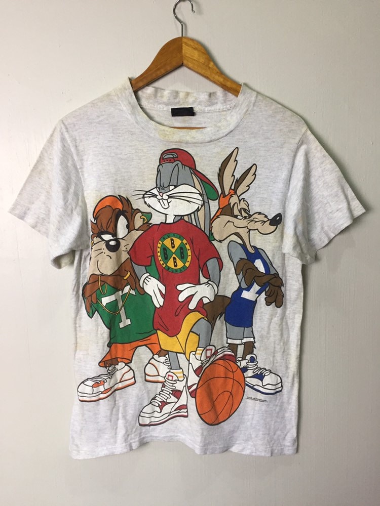 Vintage 90s Bugs Bunny Warner Bross Cross Colour Design T Vintage 90s Bugs Bunny Warner Bross Cross Colour Design T