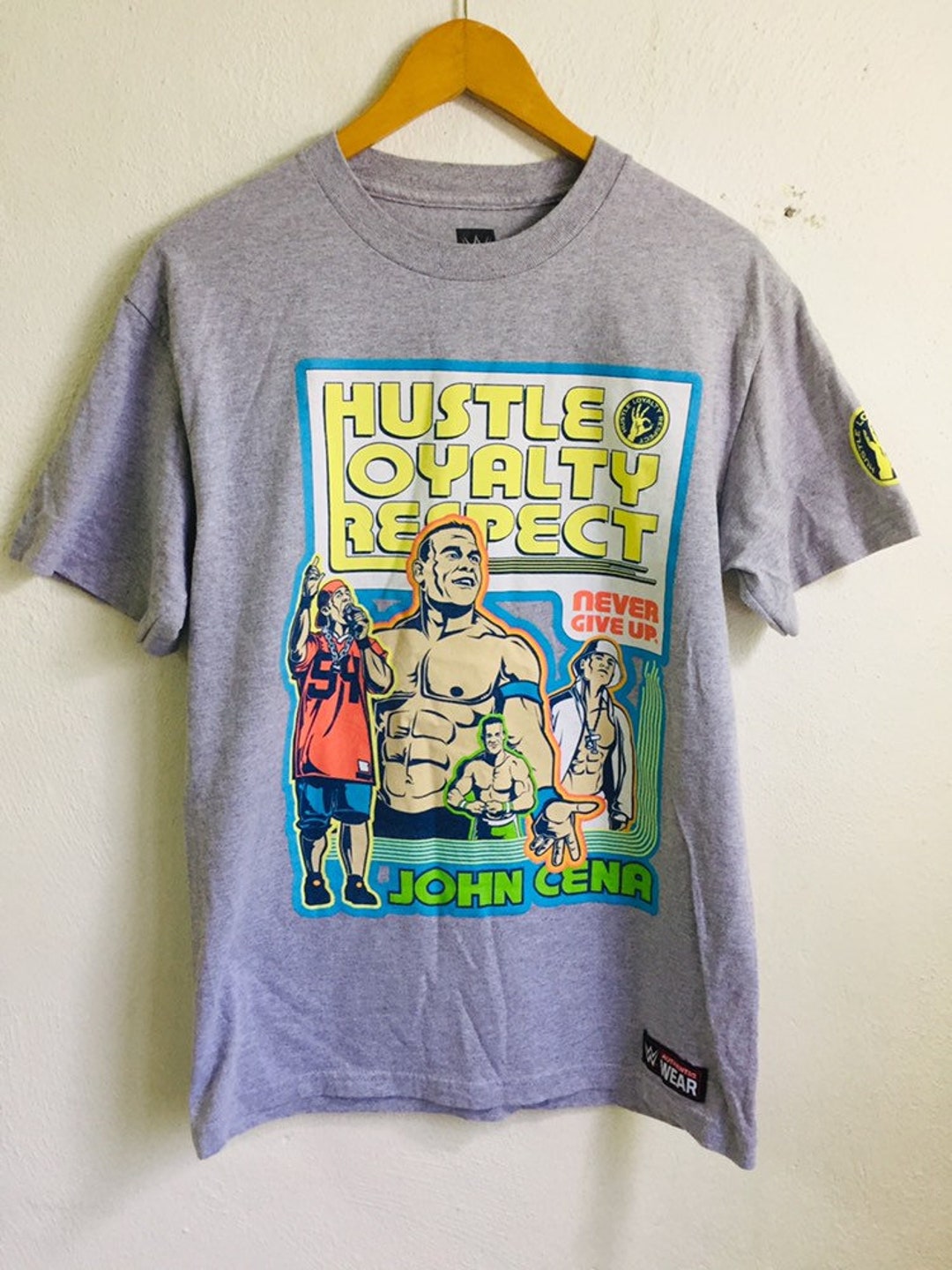 ヴィンテージ ジョン・シナ WWE WWF Tシャツ Mサイズ - Etsy 日本