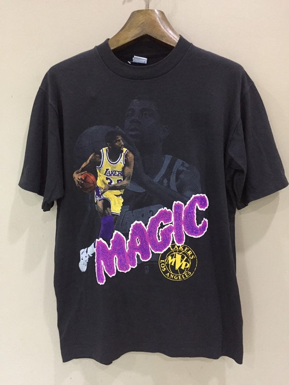 vintage lakers tee