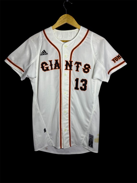 ジャイアンツ ユニフォーム 読売ジャイアンツ公式オンラインストア｜選手グッズ・限定アイテム