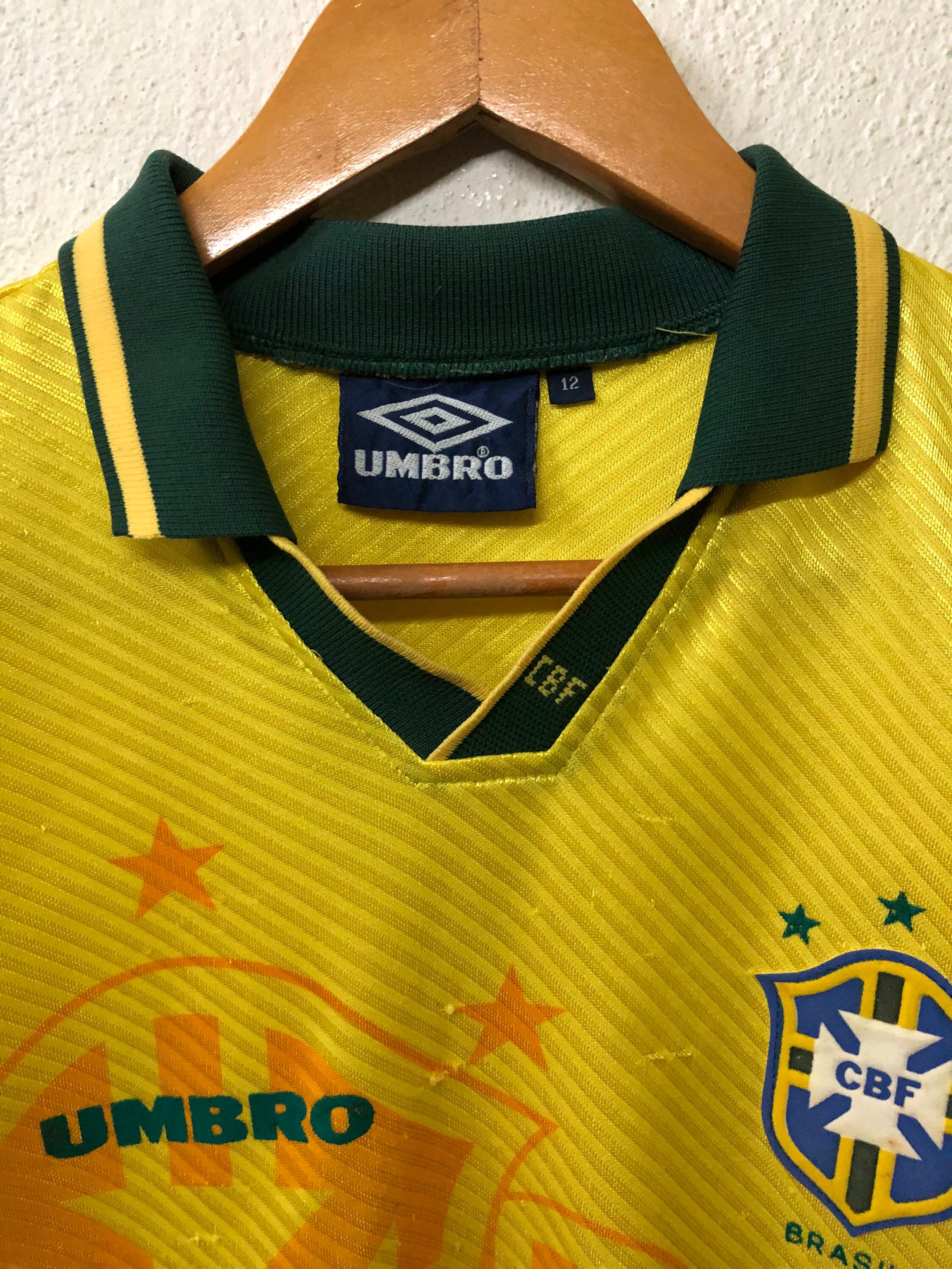 Vintage 90s Brasil Umbro World Cup Home Soccer Football Jersey