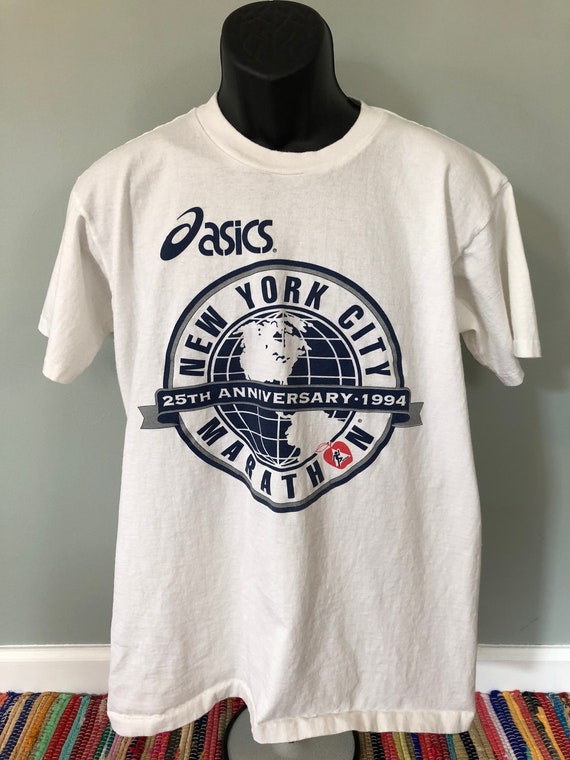 Asics nyc marathon gear hotsell
