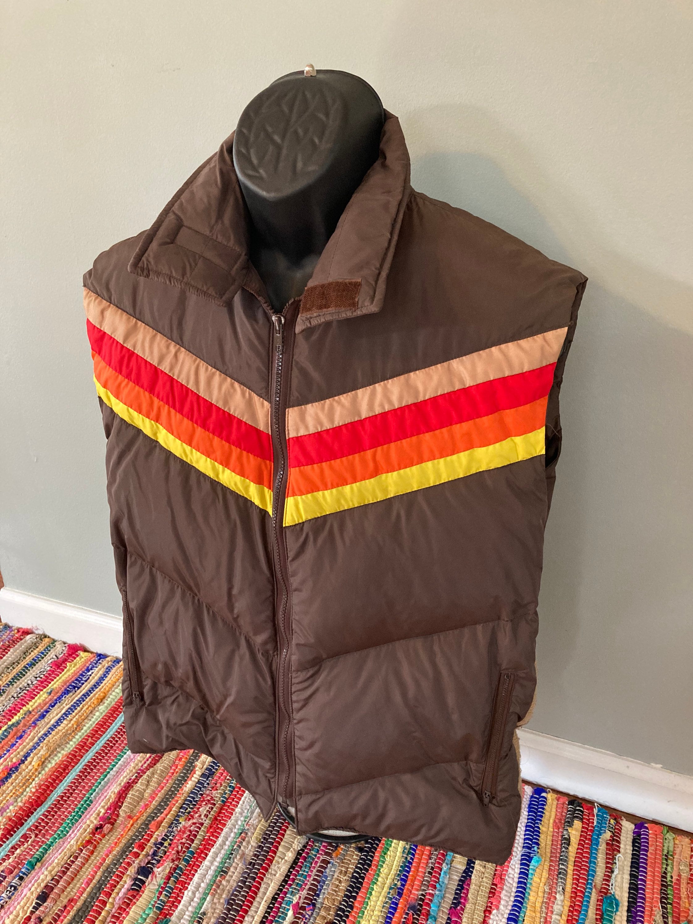 Sunset Mountain Sleeveless Puffer Jacket - Women - Ready-to-Wear