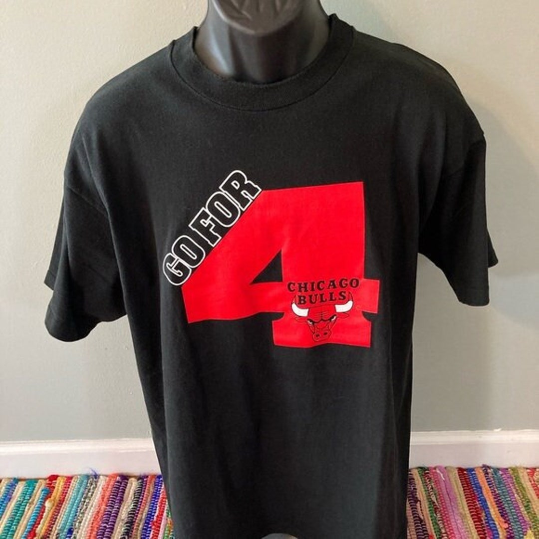1996 Chicago Bulls Championship Shirt Vintage 90s Sport Tee Go for