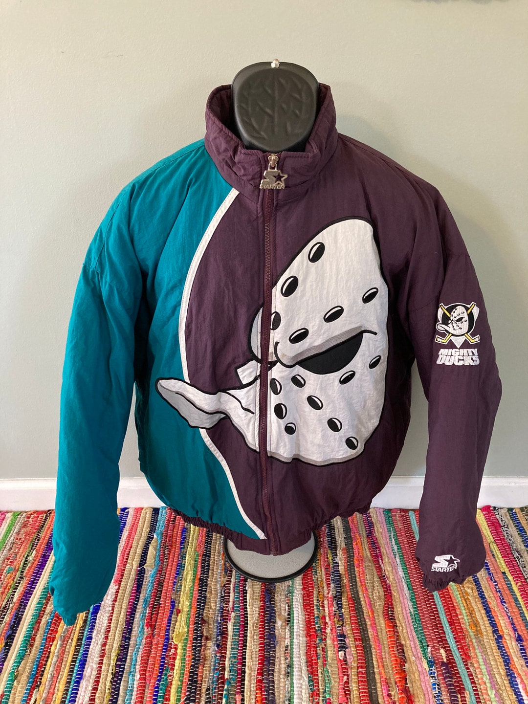 Vintage 90s Mighty Ducks of Anaheim Kangaroo Style Starter Jacket Puff –  Rad Max Vintage