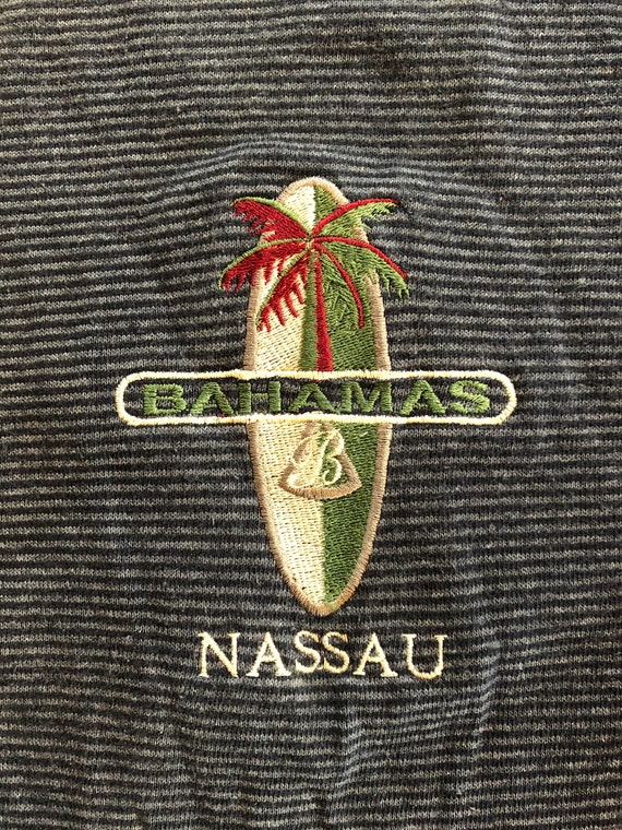 90s Nassau Bahamas Surfboard Shirt Vintage Tee Su… - image 5