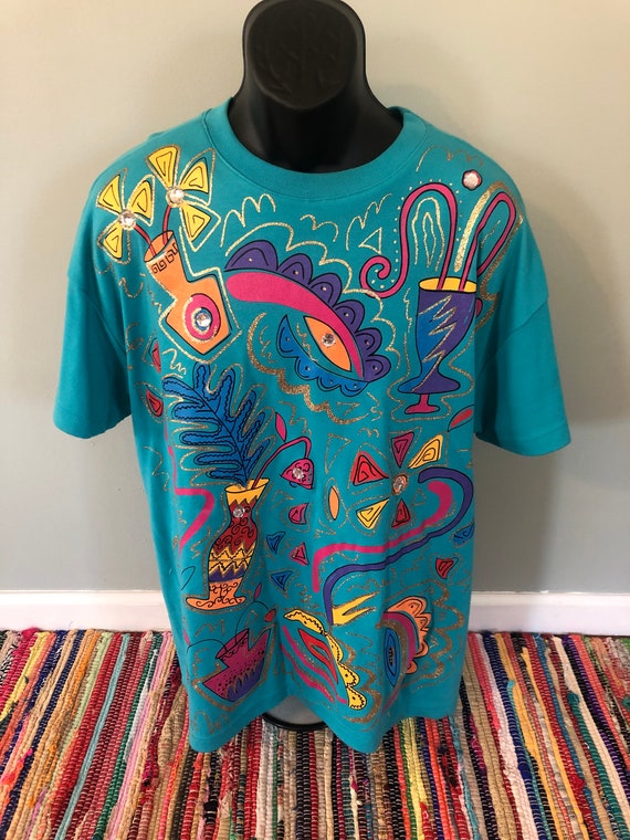 90s pattern t shirt