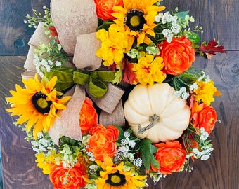 Fall wreath, rustic farmhouse  wreath, pumpkin wreath, fall wreath for front door, fall decor, farmhouse fall rustic decor, autumn wreath