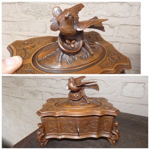 Boîte à bijoux ancienne nid d&#39;oiseau en bois sculpté de la forêt noire