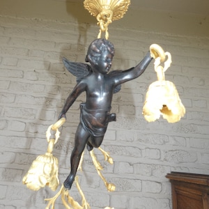 Stunning french bronze  putti cherub angel chandelier lamp