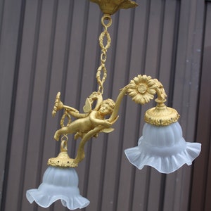 Vintage brass   putti cherub angel chandelier lamp rare glass shades