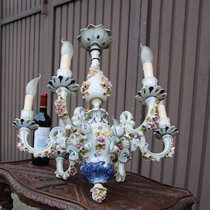 Capodimonte marked italian porcelain 1970 6 arm chandelier floral decor rare