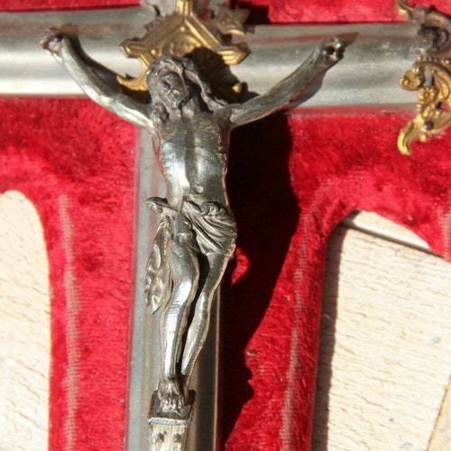 Antique french religious crucifix cross christ shops red velvet