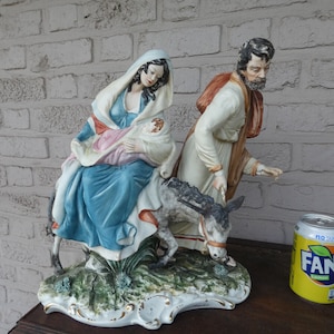 Large meneghetti capodimonte italian porcelain flight to egypt sculpture statue