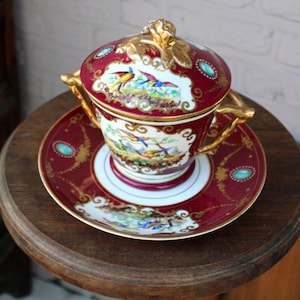 Porcelaine antique bonbonnière boîte à main peinture à la main oiseaux décor floral sur assiette marquée