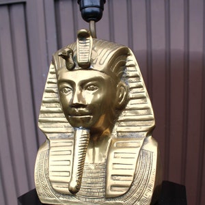 1970s hollywood century brass pharao table lamp wood base