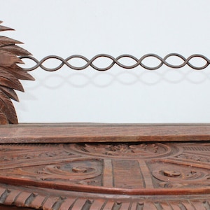 Cadena de estatua de cabeza de indio tallada en madera antigua rara de los años 30