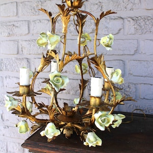 Vintage italienische Metall gold vergoldet gelb Porzellan Blumen Kronleuchter Lampe