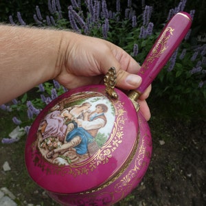 Vintage porcelain silent butler/crumb catcher