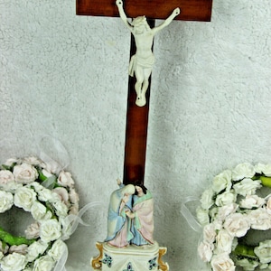 Antique religious vieux paris  porcelain crucifix cross christ mary magdalena