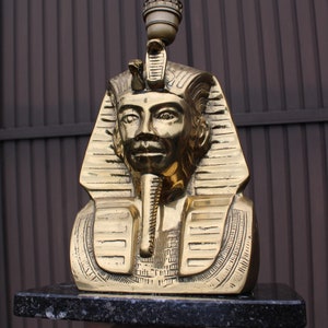 1970s hollywood century bronze pharao table lamp marble base