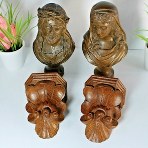 Antique religious 19thc bust figurine christ mary wood carved with console rare