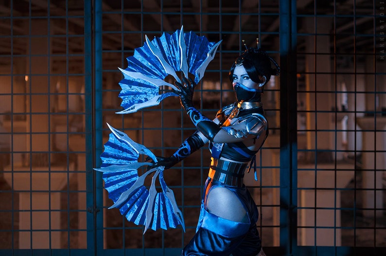 Kitana mortal kombat x cosplay Kitana mortal kombat x cosplay