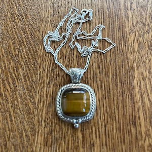 Sterling Silver and Tiger eye Pendant Necklace 18”