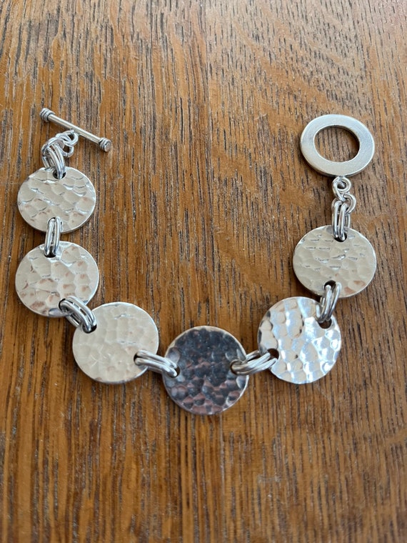 Sterling Silver Hammered Circle Link Bracelet 7 1… - image 1
