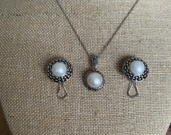 Sterling Silver and Pearl Pendant Necklace with Earrings