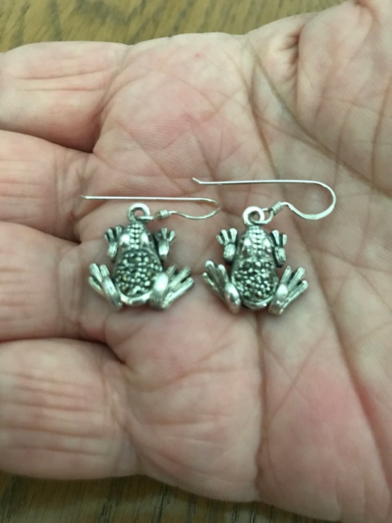 Sterling Silver and Marcasite Frog Dangle Earrings - image 4