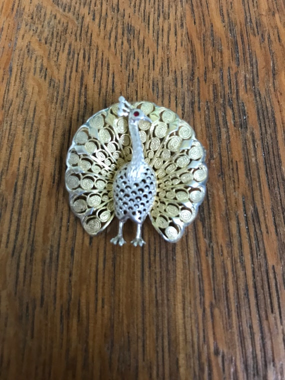 800 Fine Silver and Gold colored Peacock Brooch - image 1