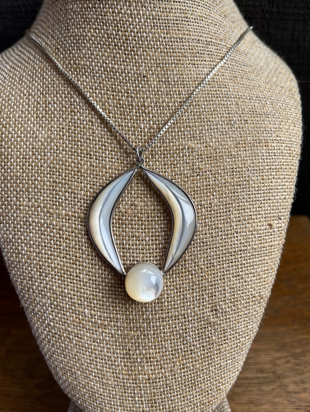 Sterling Silver Mother of Pearl Pendant Necklace 18” - Etsy