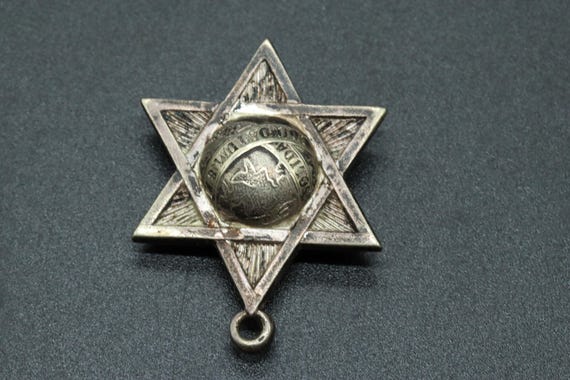 Antique Solid Silver Masonic Pendant - "AMI Insti… - image 6
