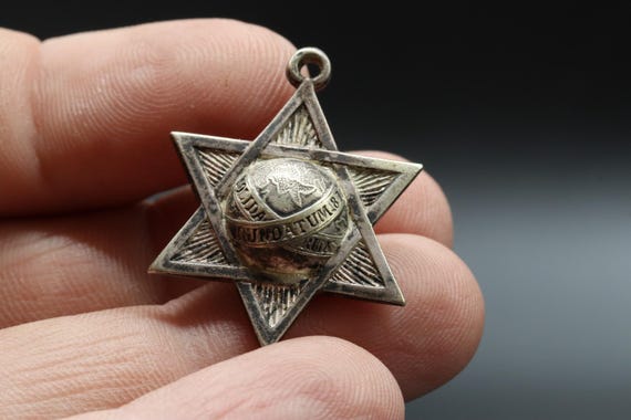 Antique Solid Silver Masonic Pendant - "AMI Insti… - image 9