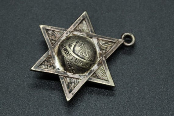 Antique Solid Silver Masonic Pendant - "AMI Insti… - image 8
