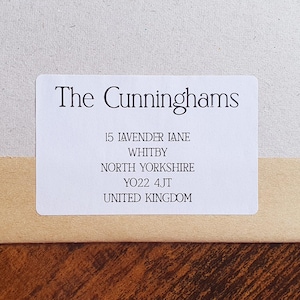 Pegatinas personalizadas para remitentes de apellidos - Etiqueta de dirección de boda personalizada, pegatinas minimalistas y modernas para remitentes de parejas