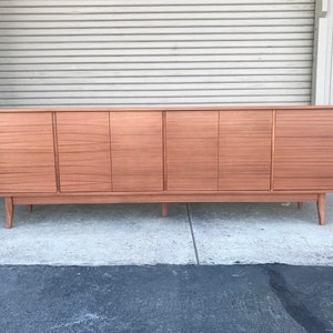 96 TV Console/ Credenza / Buffet Mid-Century Style in Mahogany image 3