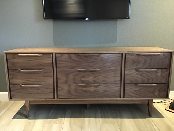 Mid century outlet dresser 9 drawer