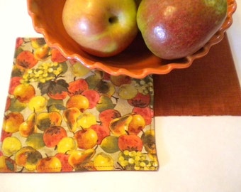 Thanksgiving Harvest napkins, Apples, Pears and Grapes, Appetizer, Beverage, Cocktail or Dessert Size, Reversible, Reusable, Set of Four