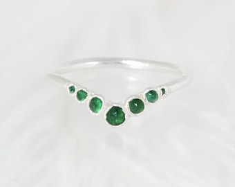 Emerald Wave Ring Emerald Wedding Band 999 Pure Silver Emerald Wave Ring Natural Emerald Chevron Ring