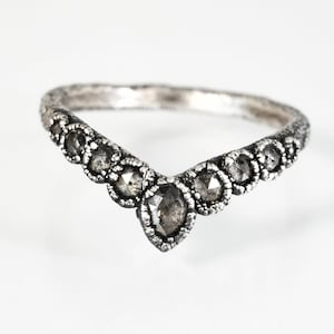Galaxy Diamond Chevron Wedding Ring Rose Cut Salt And Pepper Wave Ring Hand Crafted Jewellery Natural Gemstones