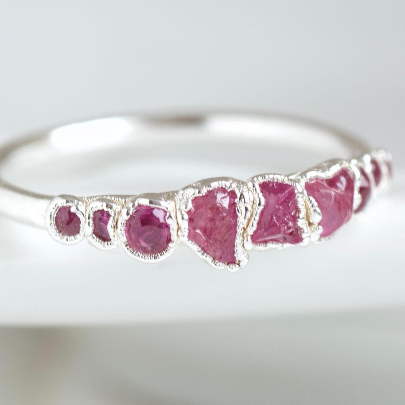 Pink Sapphire Ring. Raw Natural Sapphire Ring Pink Crystal Ring Sapphire Wedding Band Alternative Wedding Ring Coloured Stone Wedding Ring image 4