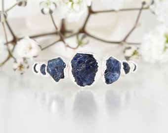 Rustic Sapphire Ring. September Birthstone Ring Coloured Gemstone Ring Alternative Engagement Ring Natural Raw Sapphire Ring Unique Proposal