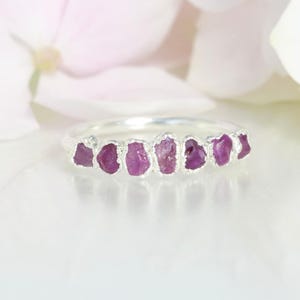 Pink Sapphire Ring Raw Pink Crystal Wedding Band Rough Sapphire Jewellery September Birthstone Ring Alternative Pink Engagement Ring