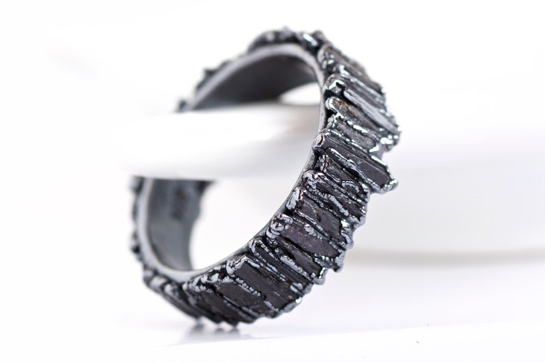 Raw Black Kyanite Eternity Ring Black Crystal Band Rustic Kyanite Ring Natural Kyanite Eternity Ring Raw Black Stone Ring Kyanite Jewellery image 3