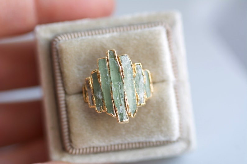 Kyanite Shield Ring Green Raw Crystal Crown Ring Natural Rough Kyanite Crystal Statement Ring Fine Silver Statement Ring Kyanite Jewellery image 1